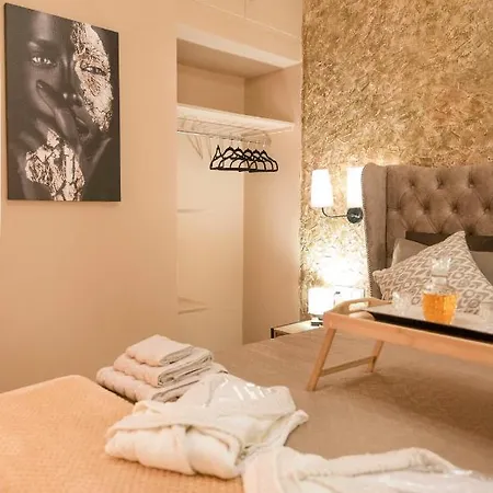 Hébergement de vacances The 50/50 Luxury Sidárion